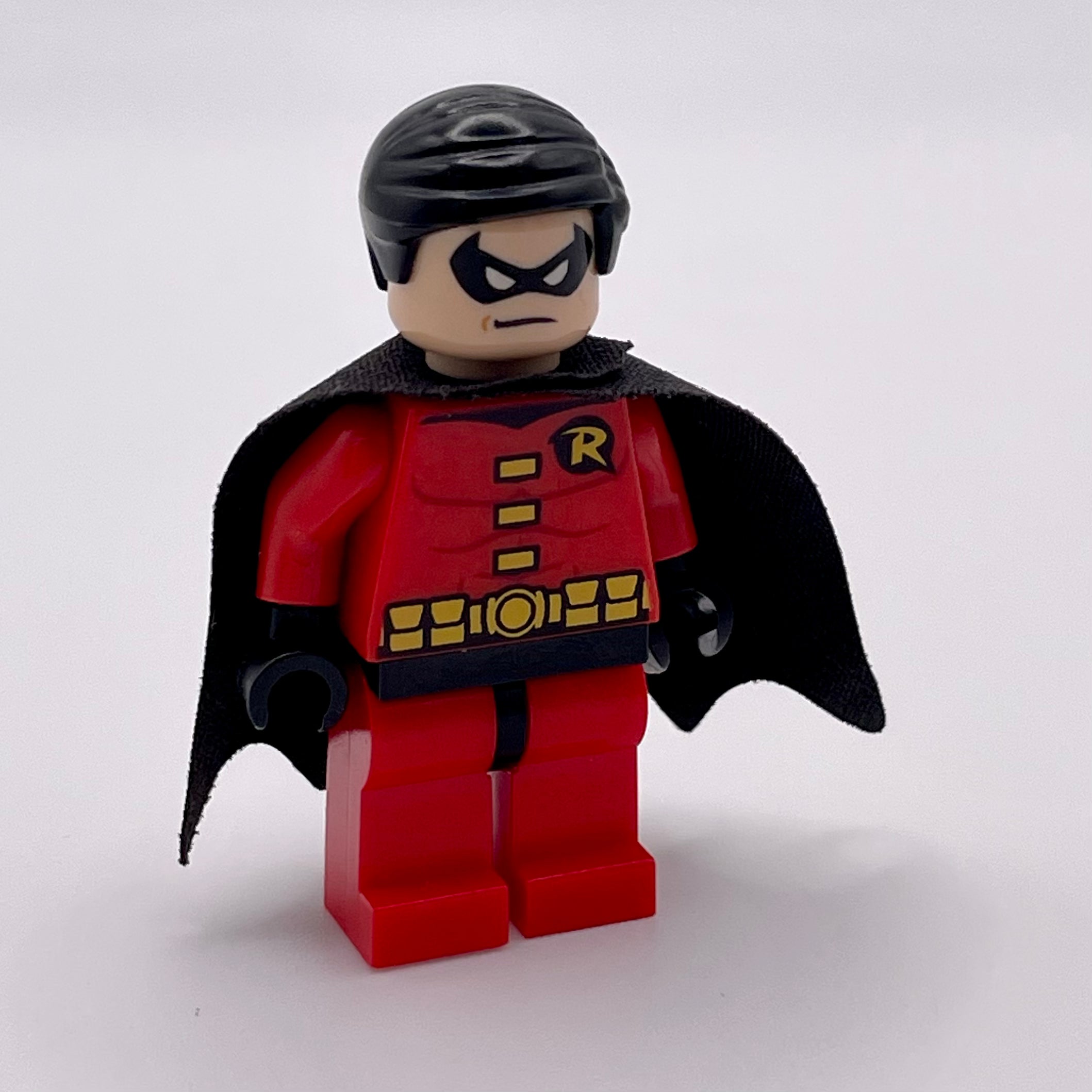 Robin - Black Cape