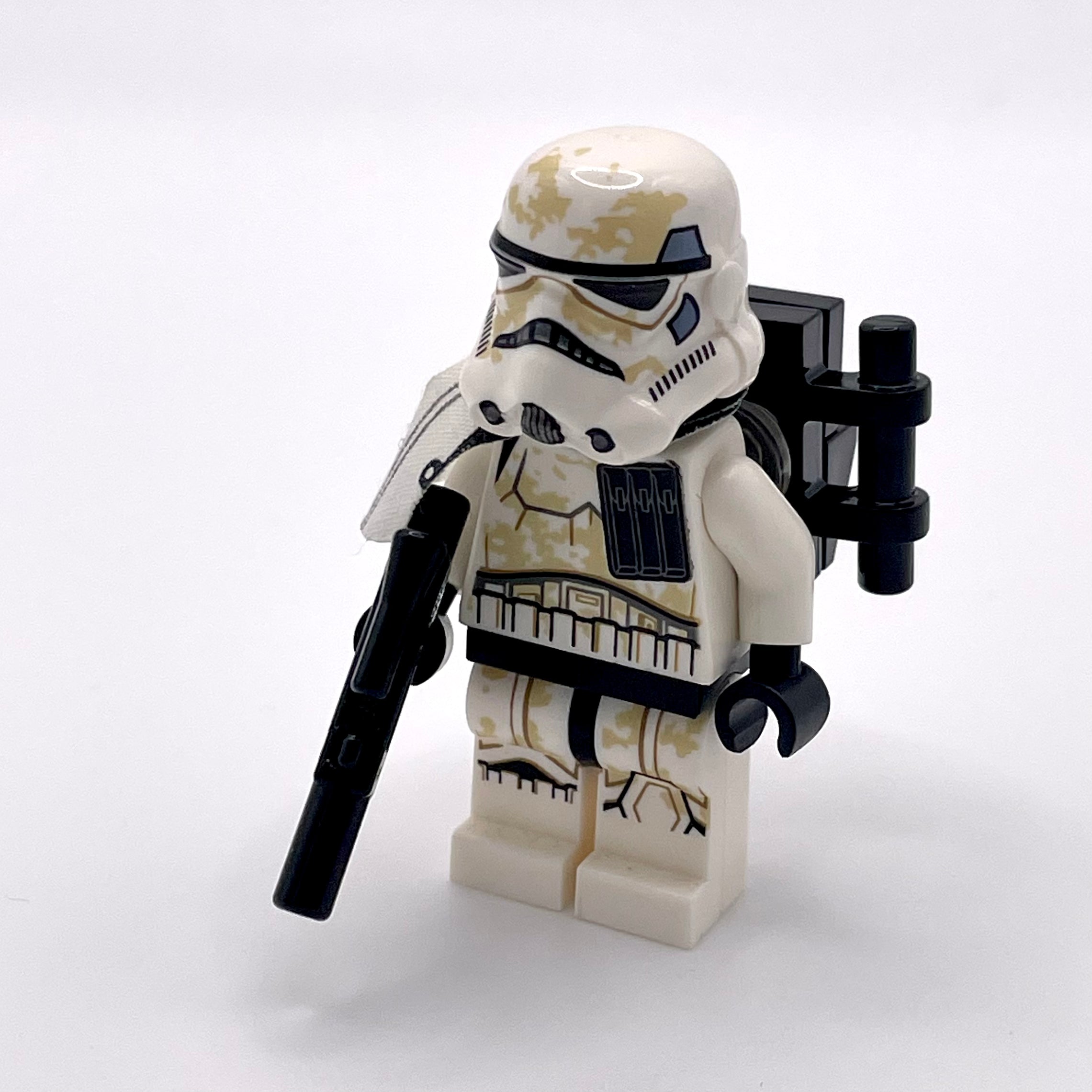 Sandtrooper (Sergeant) - White Pauldron, Ammo Pouch, Dirt Stains, Survival Backpack