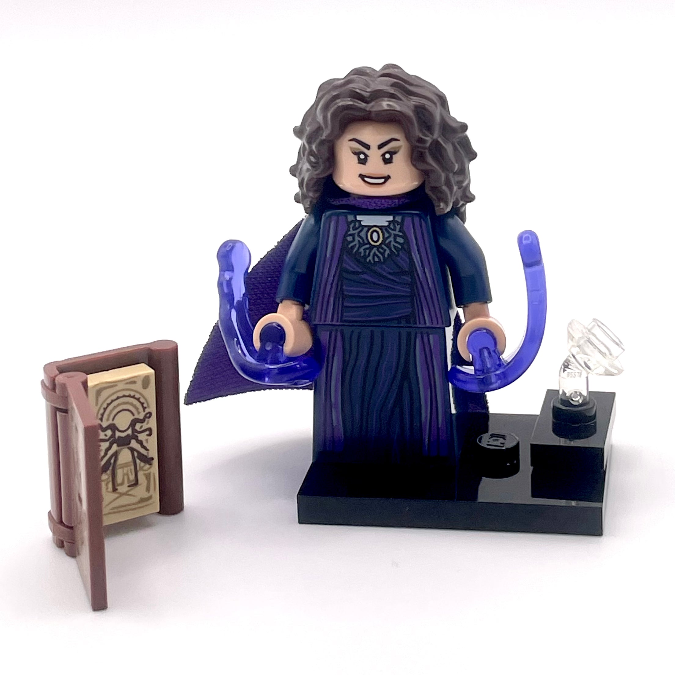 Agatha Harkness, Marvel Studios, Series 2 (Complete Set with Stand and Accessories)