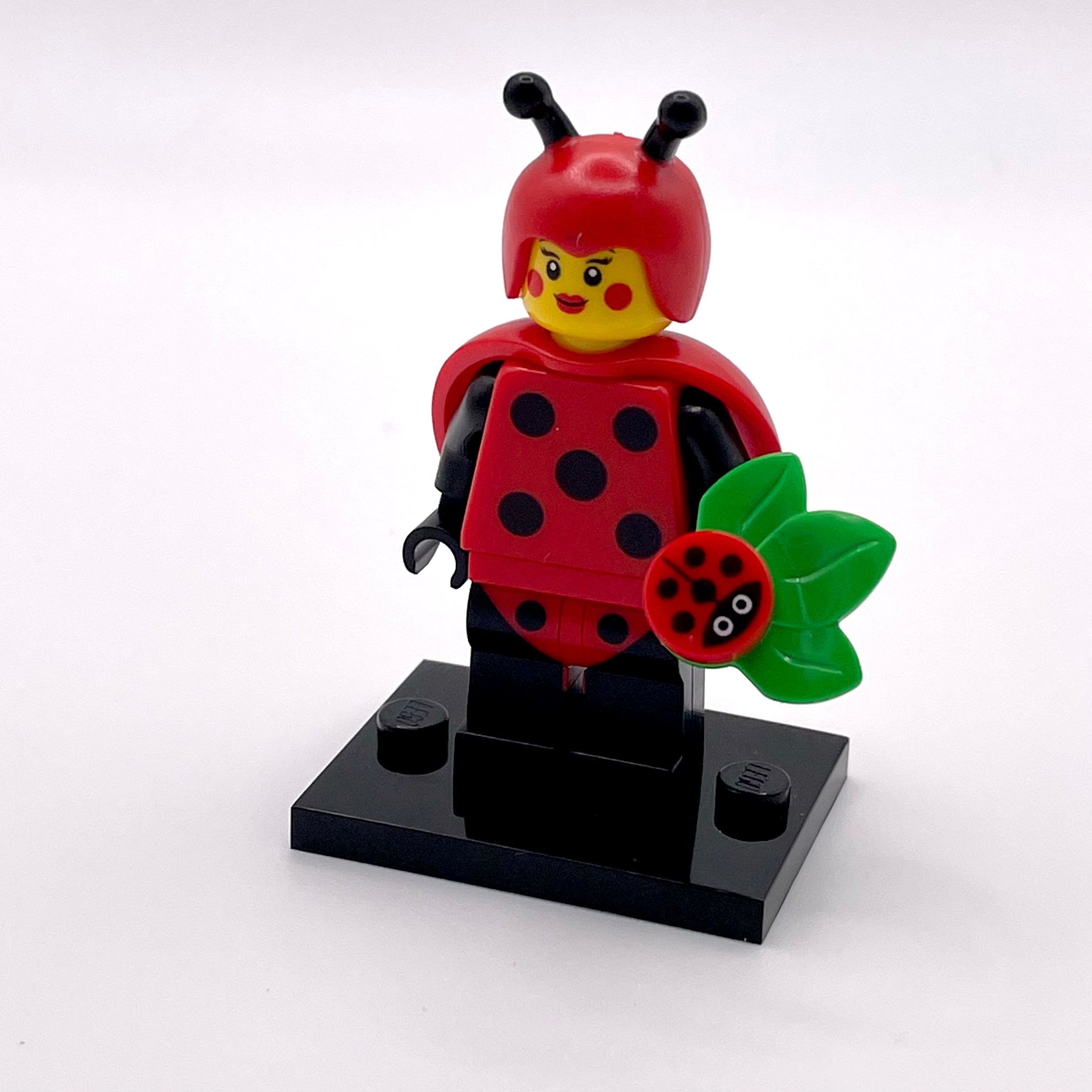 Ladybug Girl, Series 21 (Complete Set with Stand and Accessories)