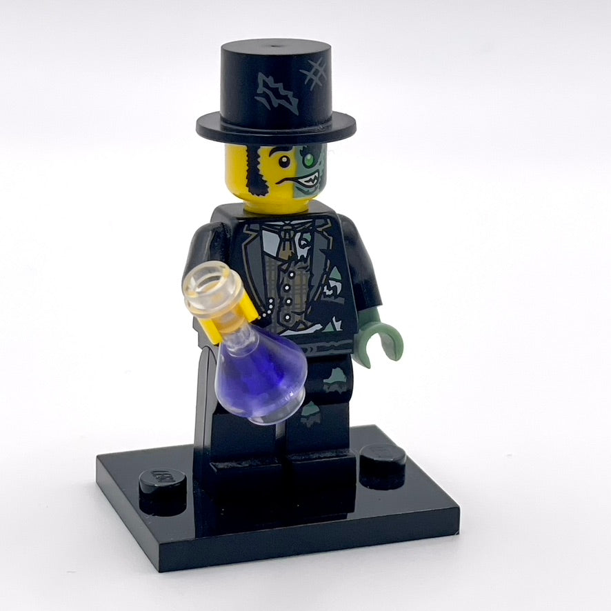 Mr. Good and Evil, Series 9 (Complete Set with Stand and Accessories)