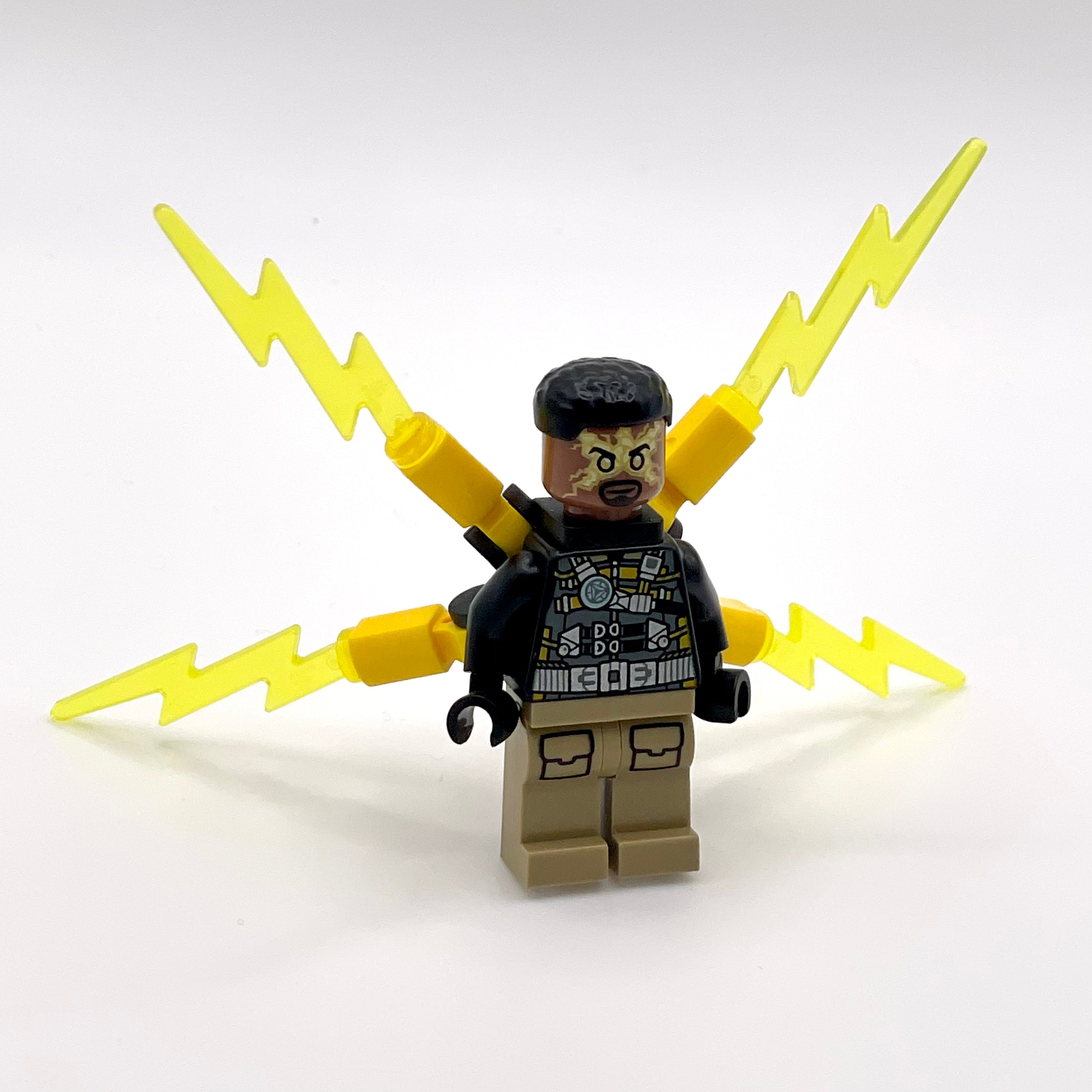 Electro - Black and Dark Tan Outfit, Medium Brown Head, Small Electricity Wings