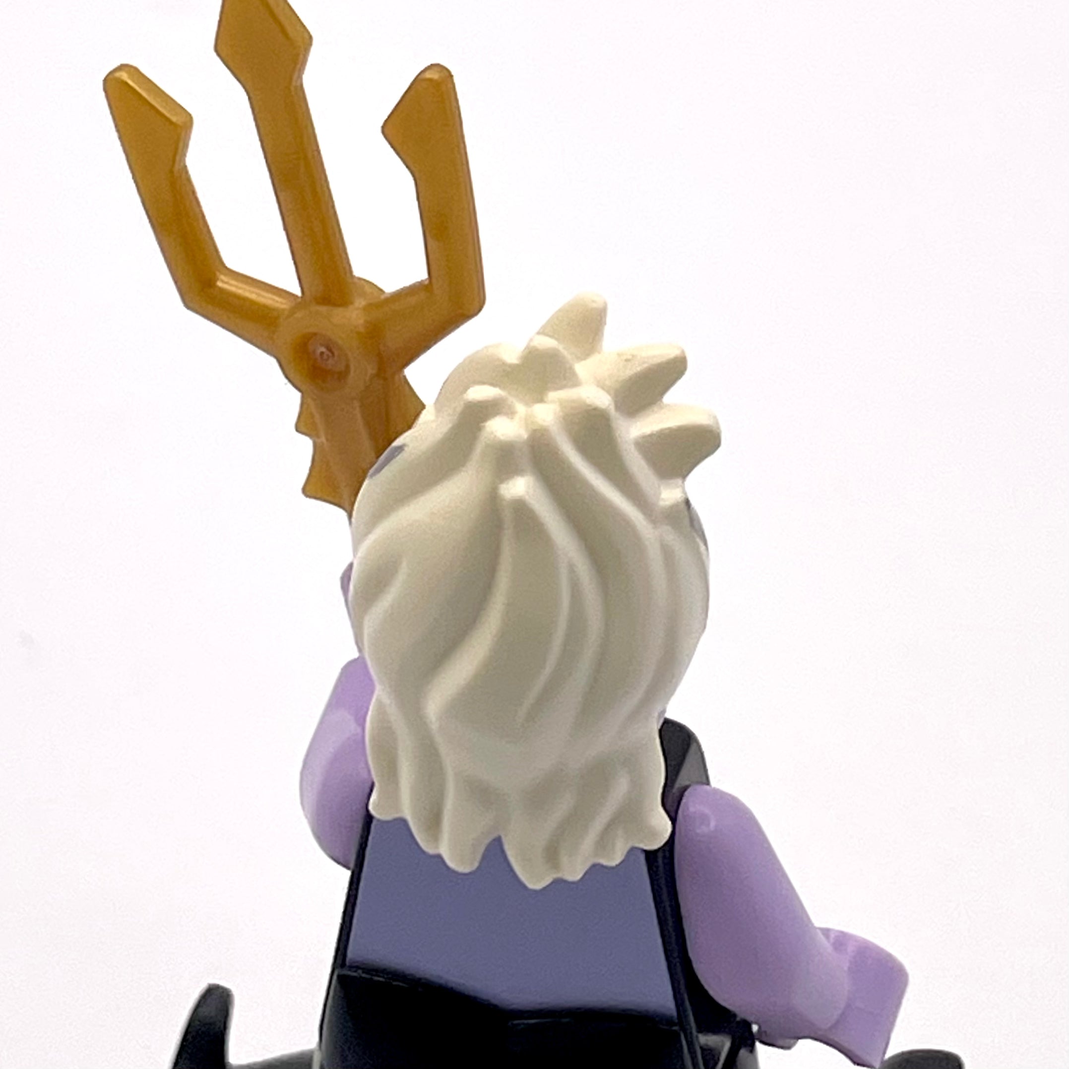 Ursula, Disney, Series 1 (Complete Set with Stand and Accessories) (Hair Yellowing Slightly)