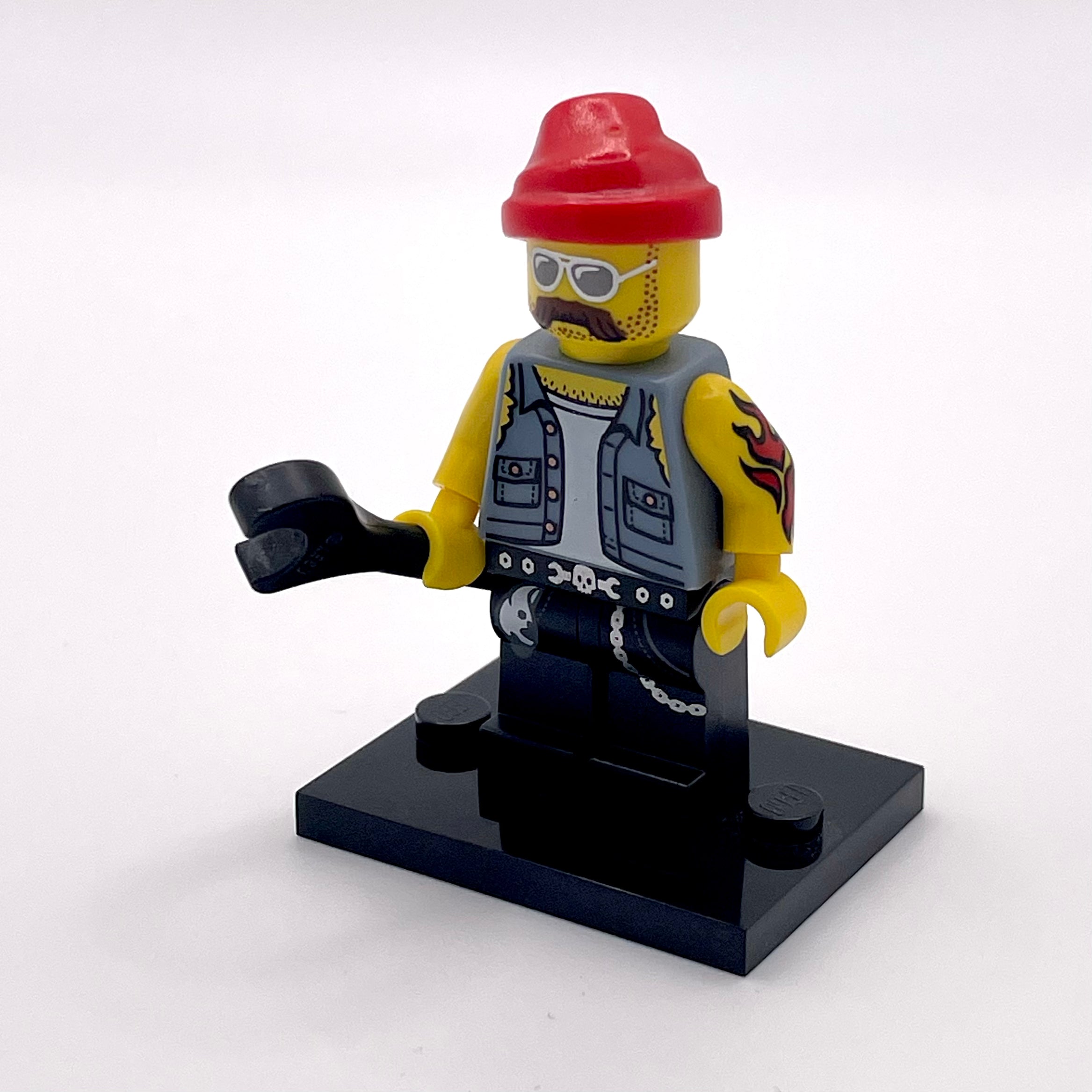 Motorcycle Mechanic, Series 10 (Complete Set with Stand and Accessories)