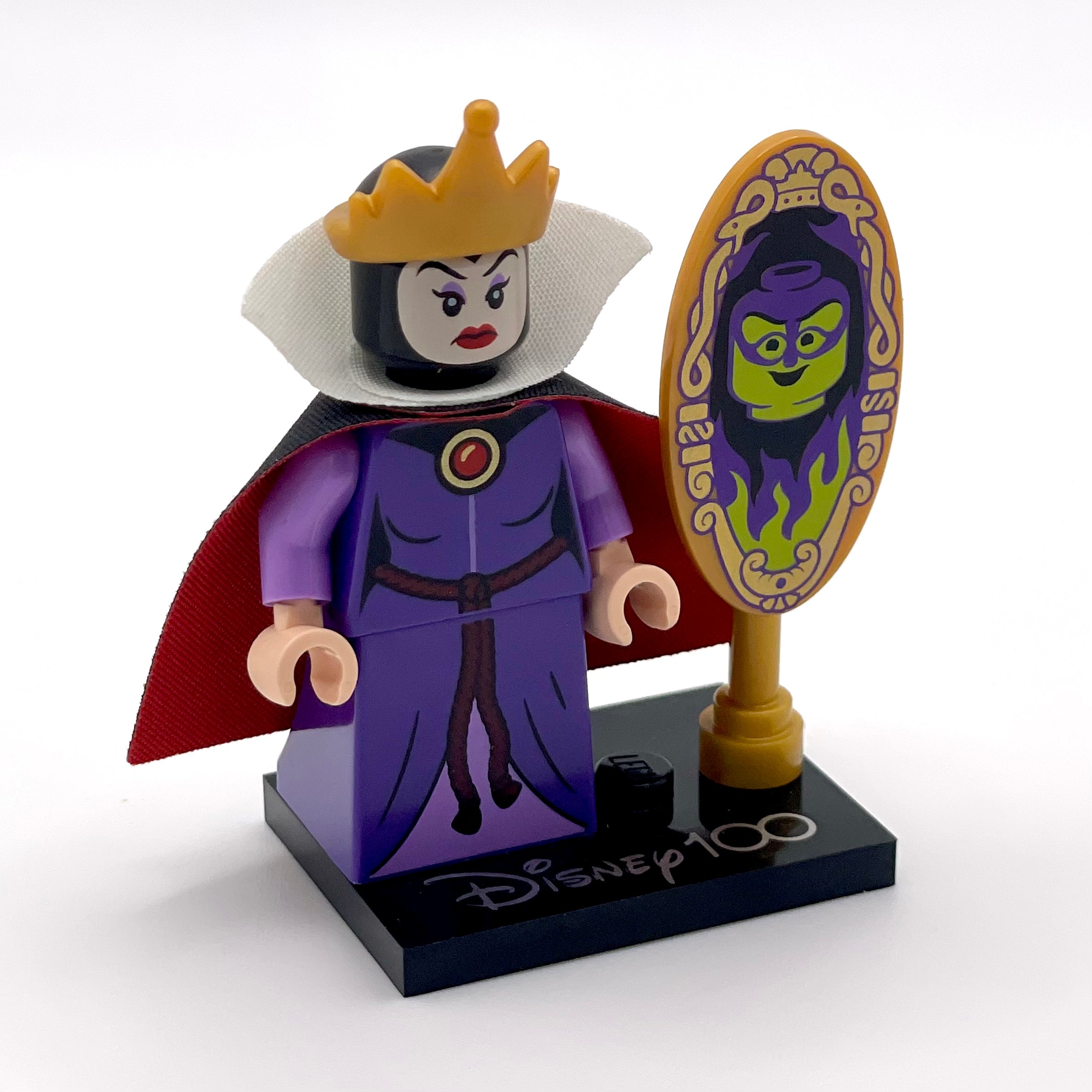 The Queen, Disney 100 (Complete Set with Stand and Accessories)