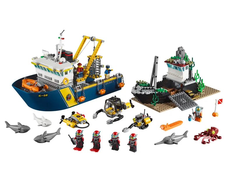 LEGO CITY Deep Sea Exploration Vessel 60095