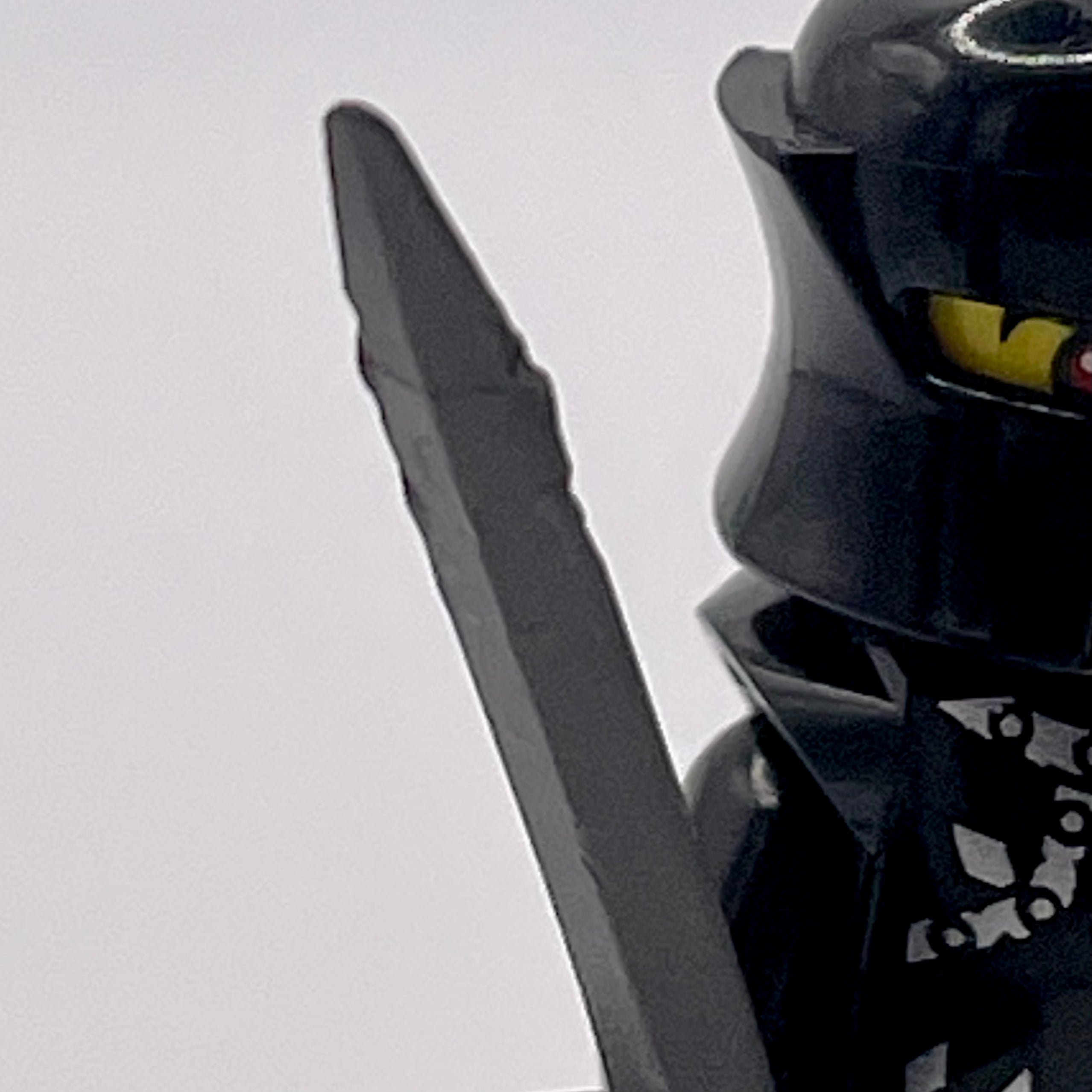 Evil Knight, Series 7 (Complete Set with Stand and Accessories) (Slight wear to Sword)