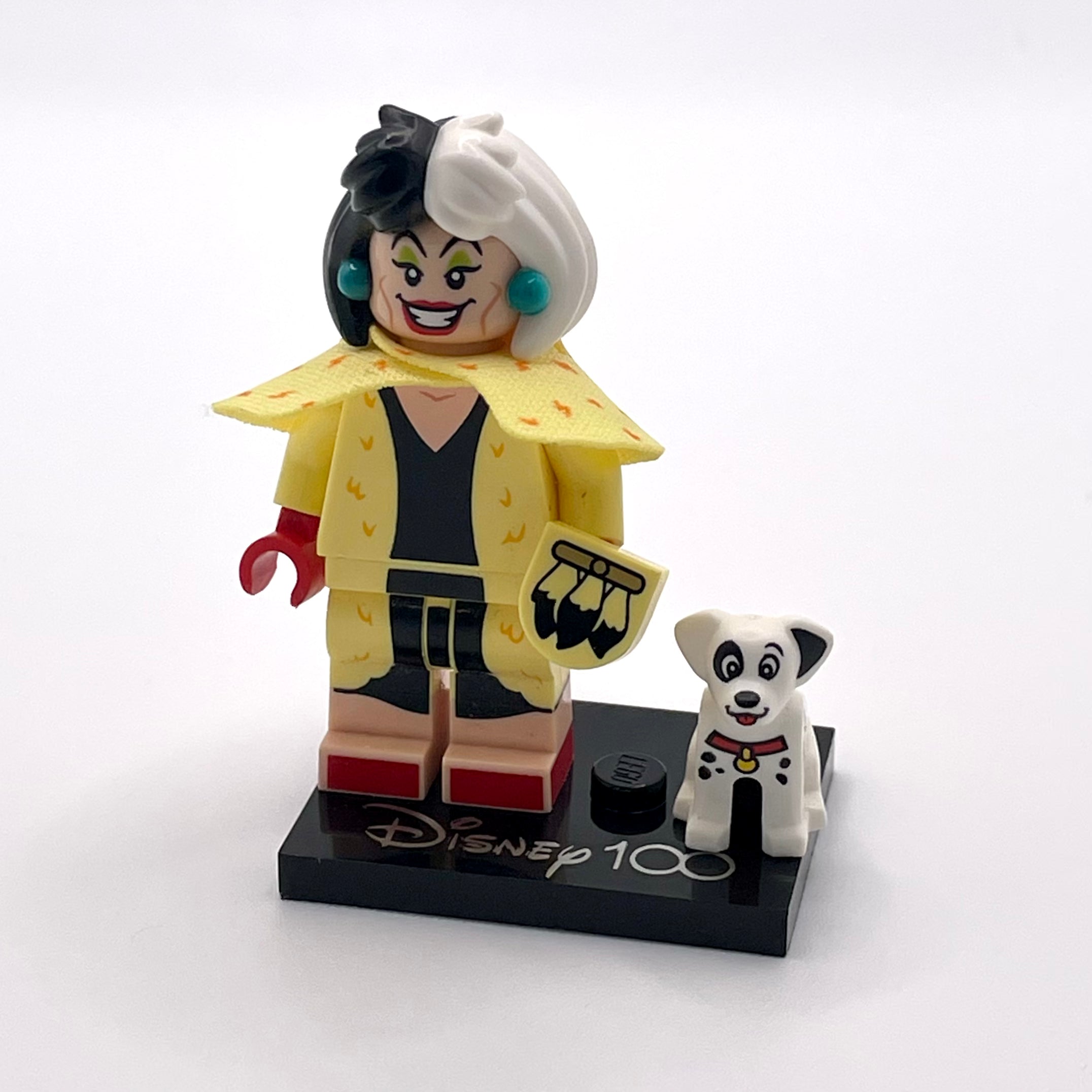 Cruella de Vil & Dalmatian Puppy, Disney 100 (Complete Set with Stand and Accessories)
