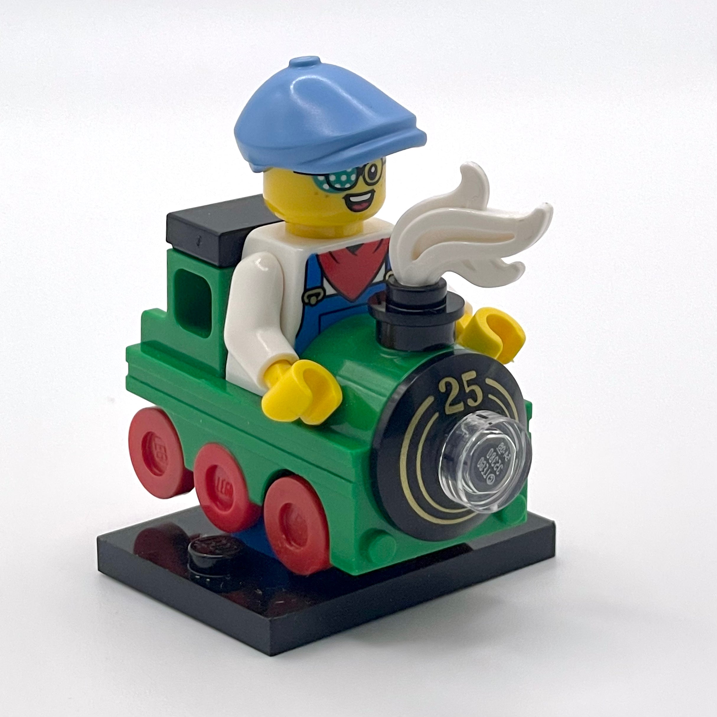 Train Kid, Series 25 (Complete Set with Stand and Accessories)