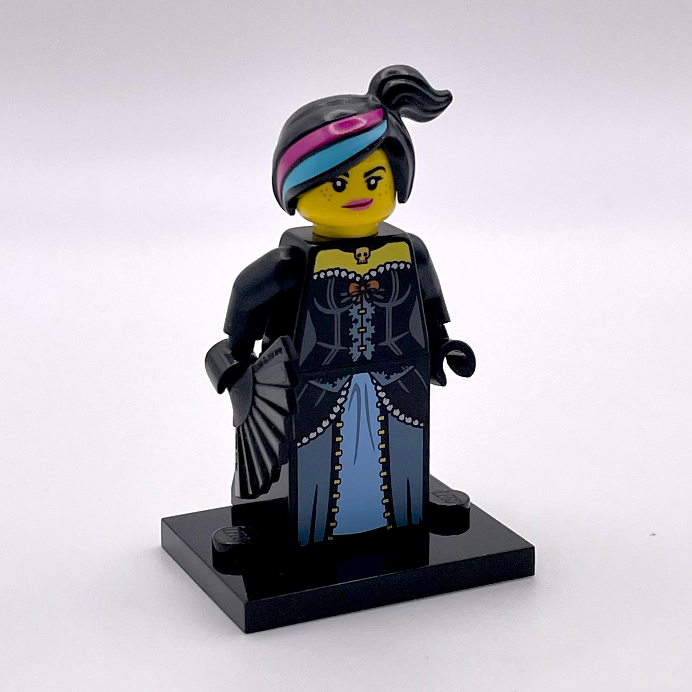 Wild West Wyldstyle, The LEGO Movie (Complete Set with Stand and Accessories)
