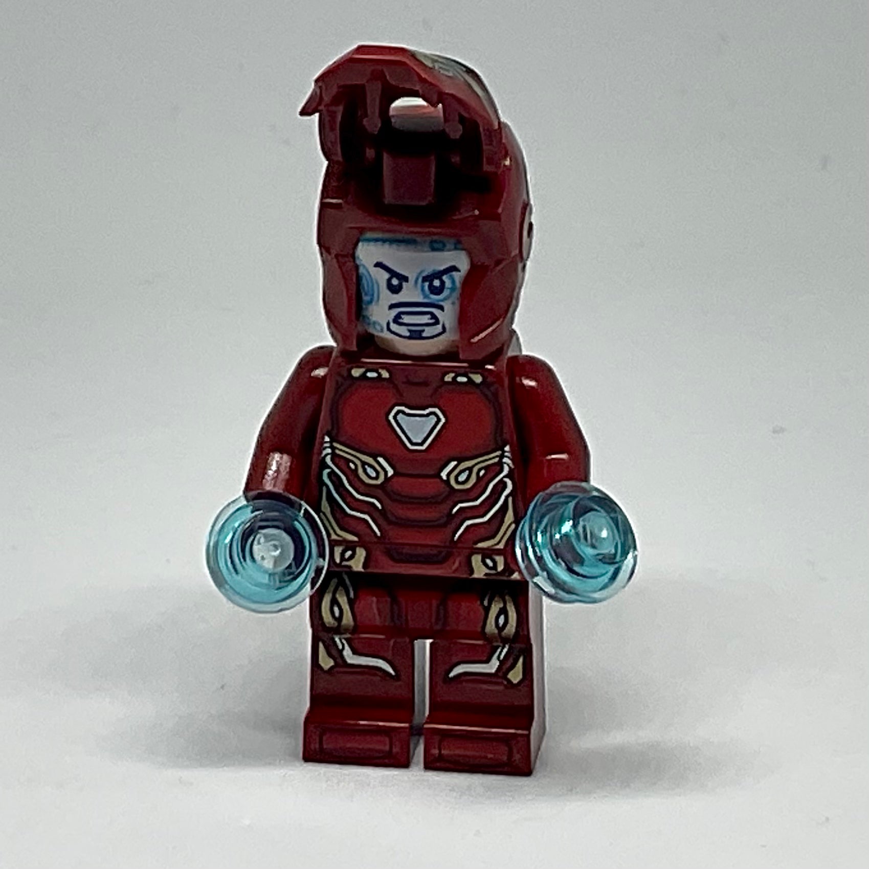 Iron Man - Mark 50 Armor, Large Helmet Visor