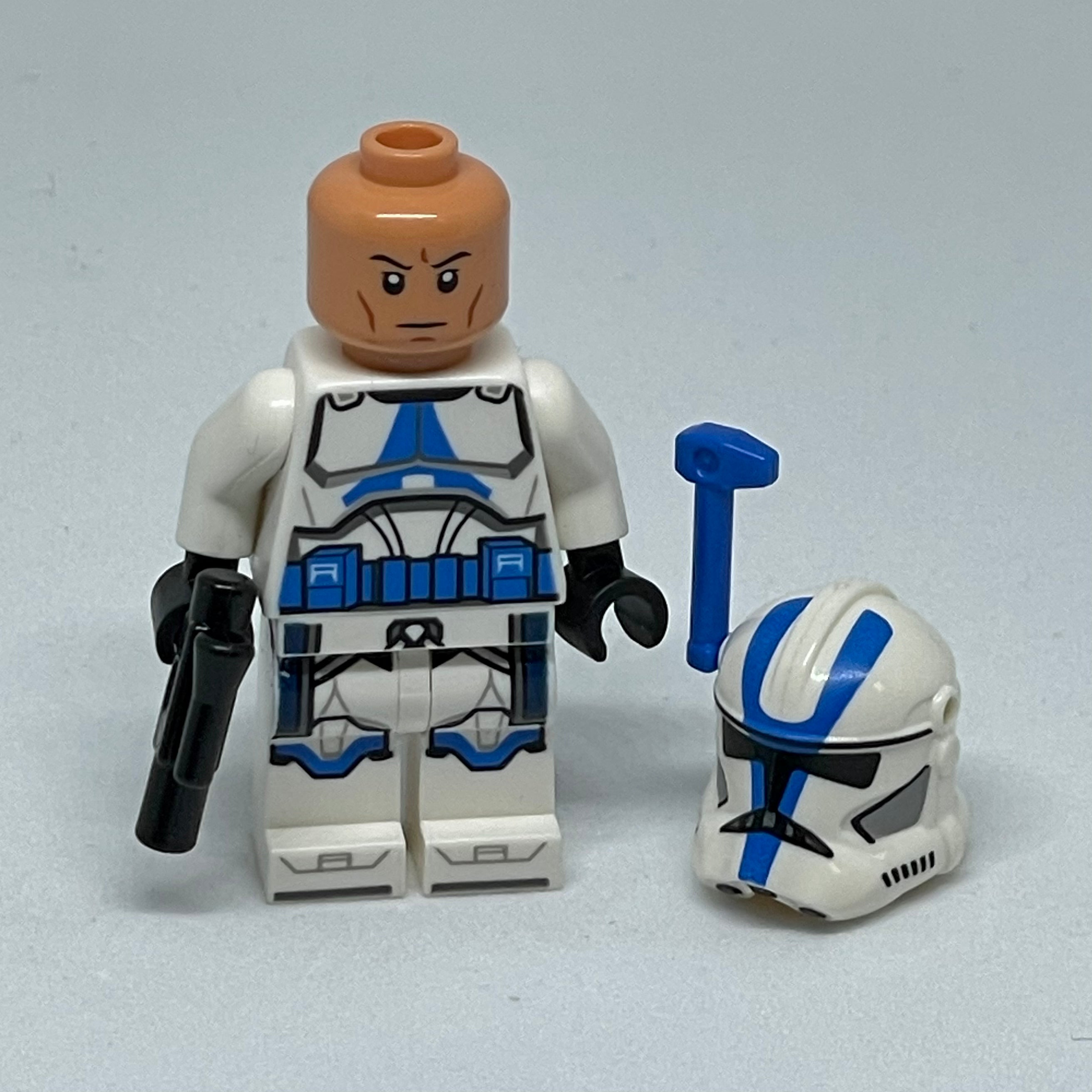 Clone Trooper Officer, 501st Legion (Phase 2)