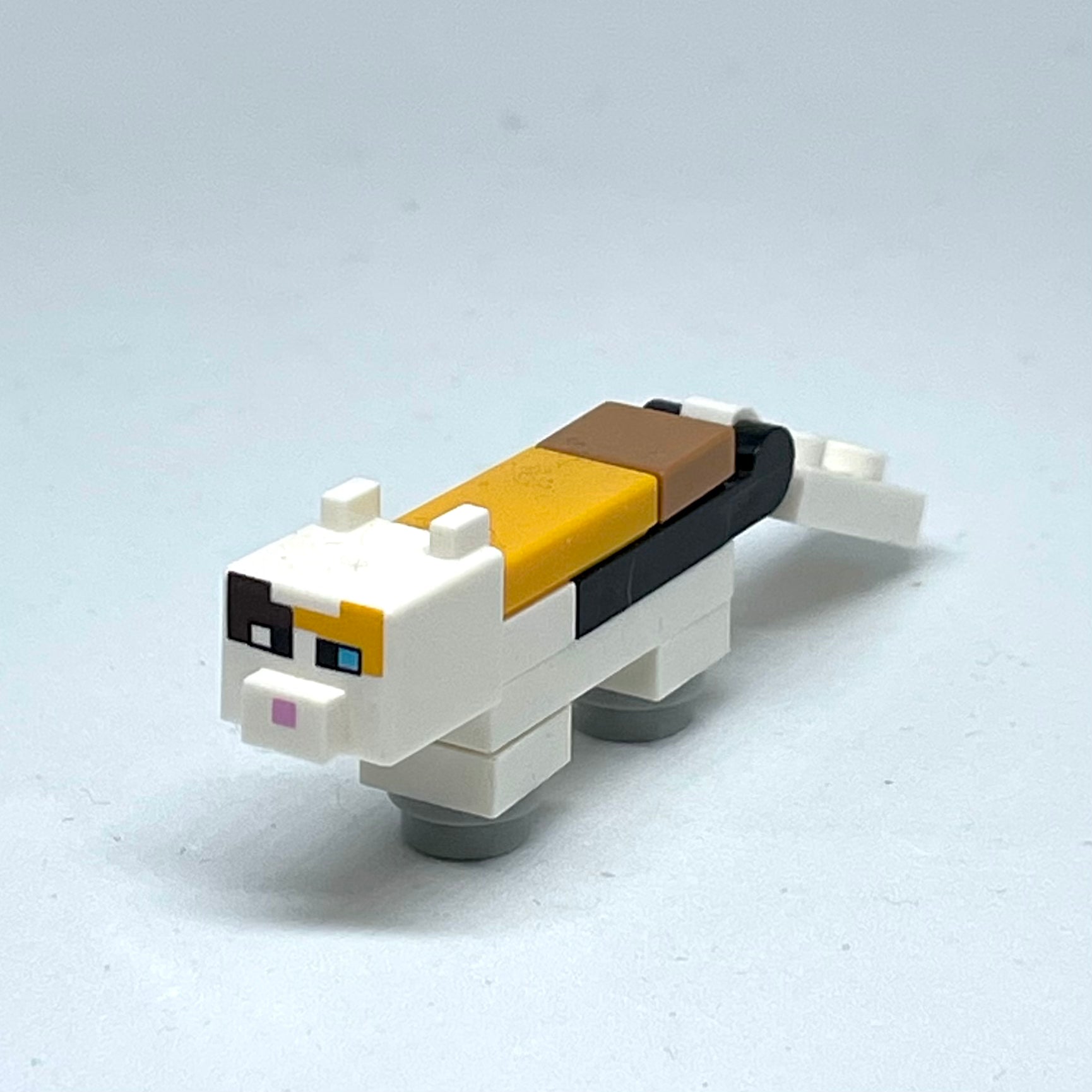 Minecraft Cat, Calico - Brick Built