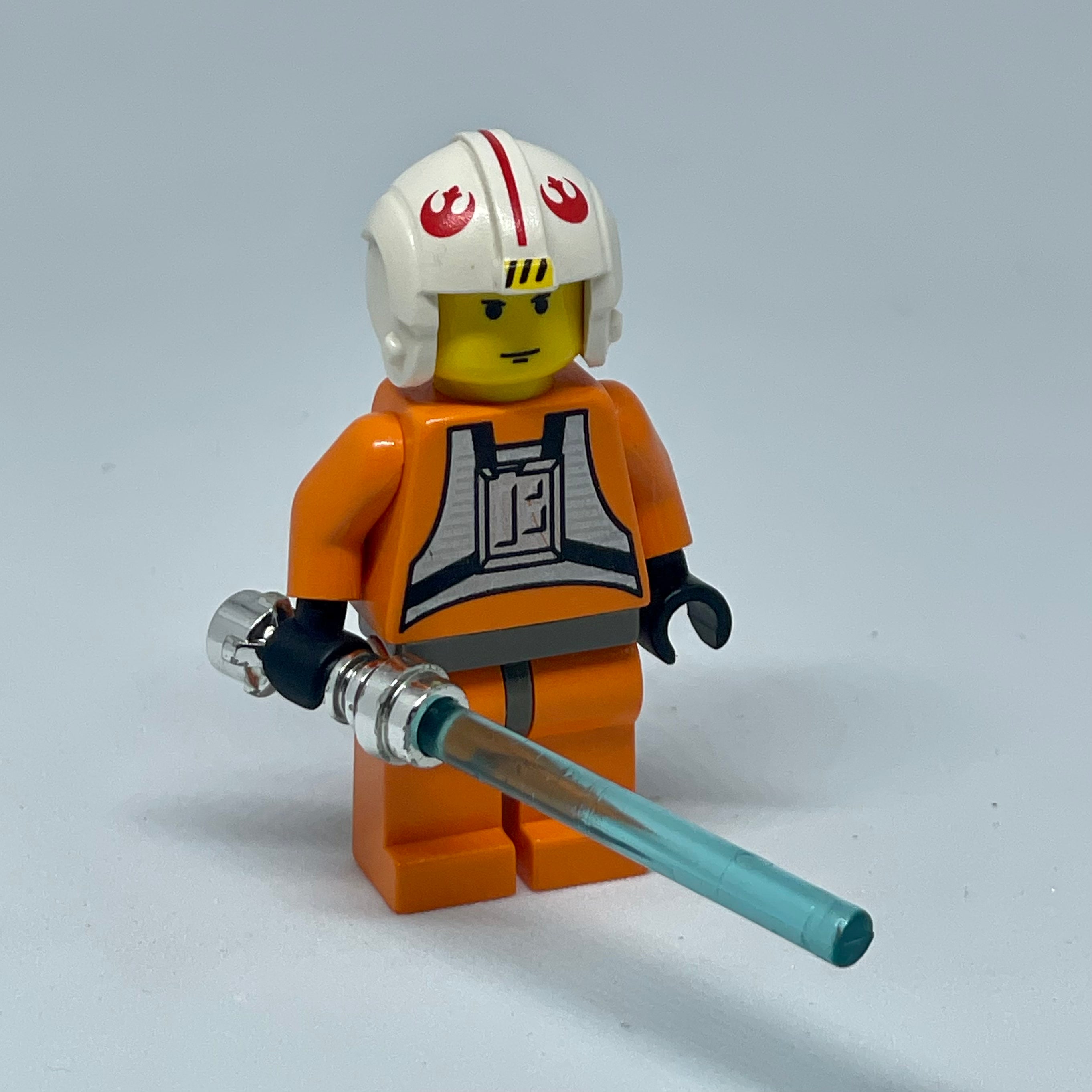 Luke Skywalker With Dark Gray Hips (pilot) – Bricks & Minifigs San Antonio