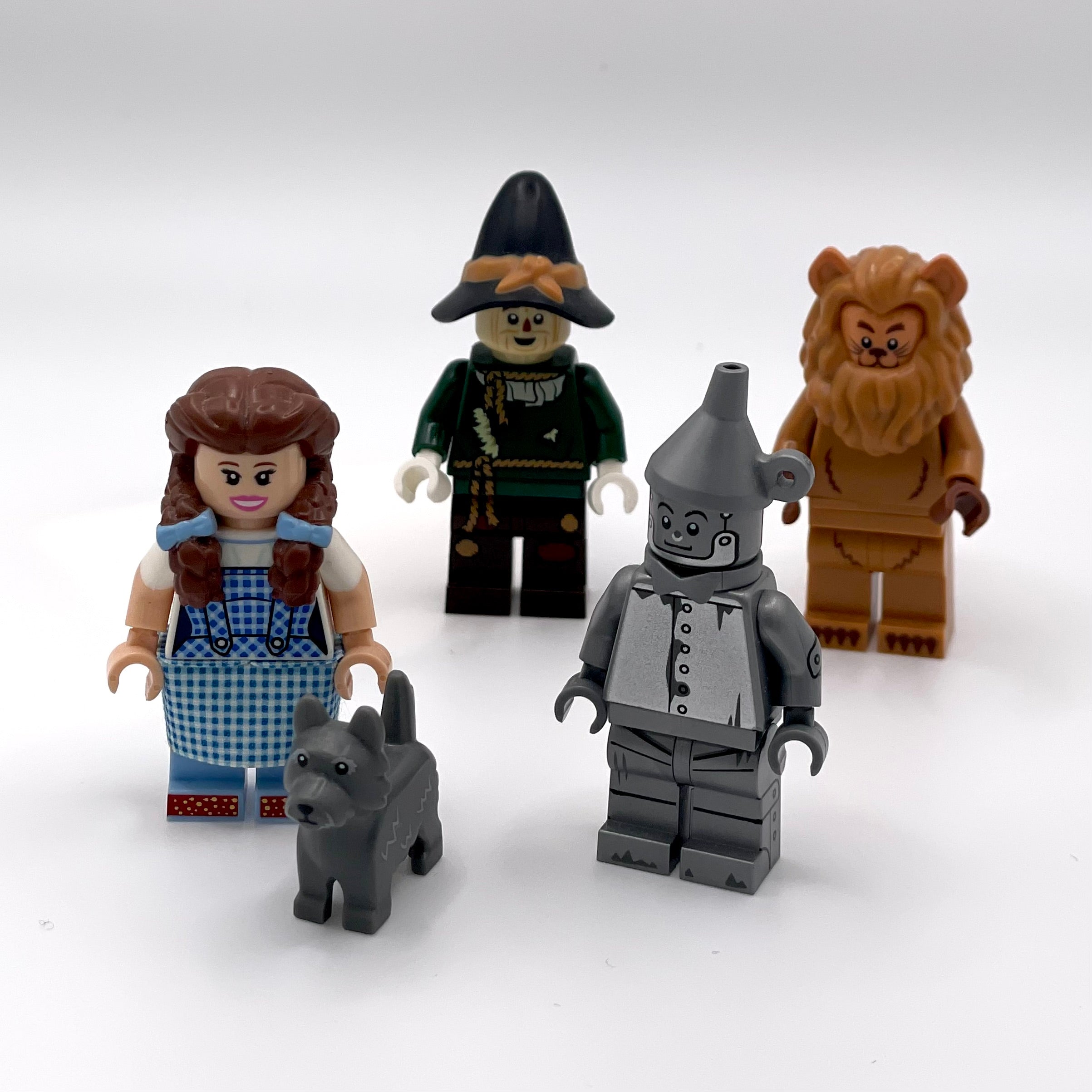 Wizard of Oz - The LEGO Movie 2 (No Stands or Accessories) See Image