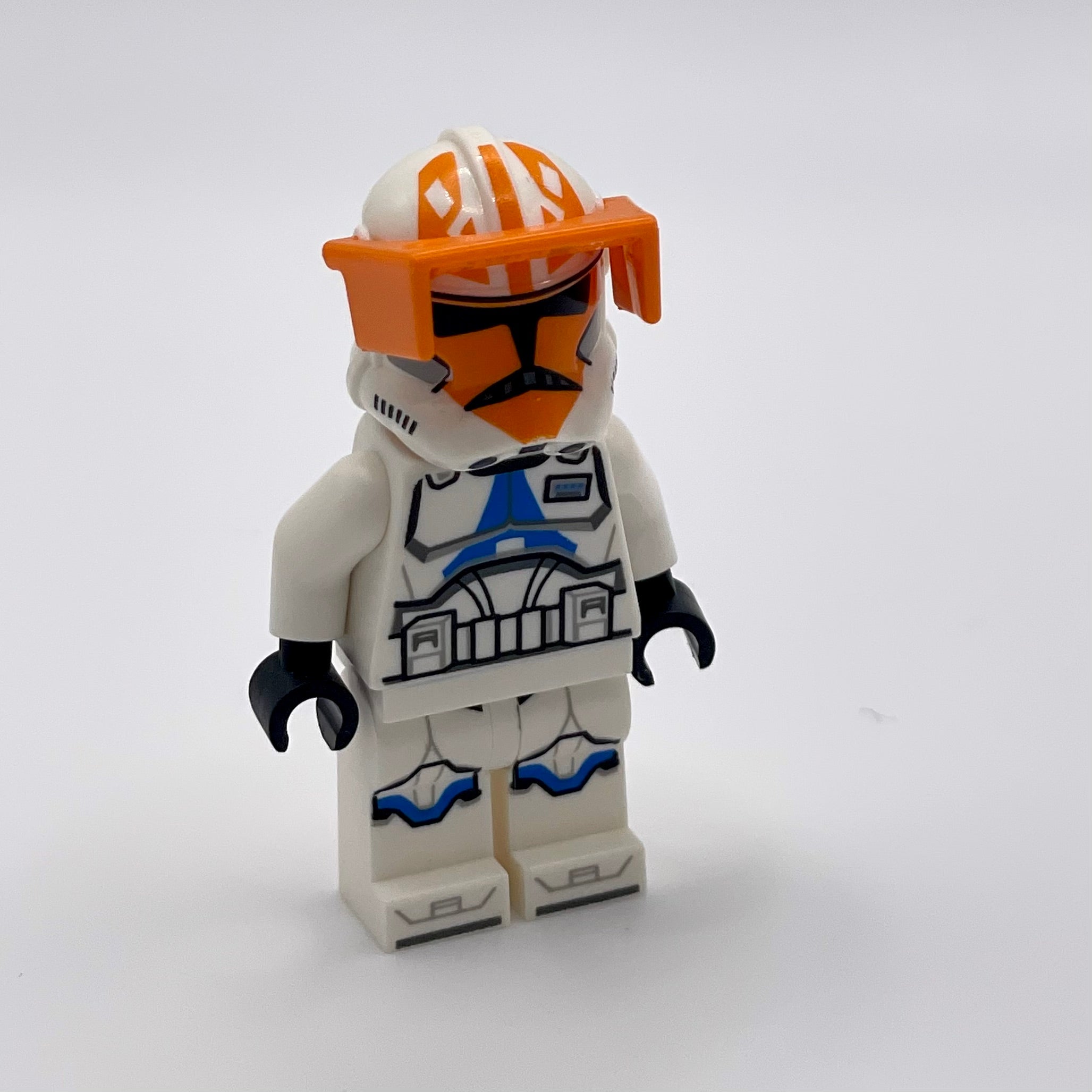 Clone Captain Vaughn, 501st Legion, 332nd Company (Phase 2) - Helmet with Holes and Togruta Markings, Orange Visor