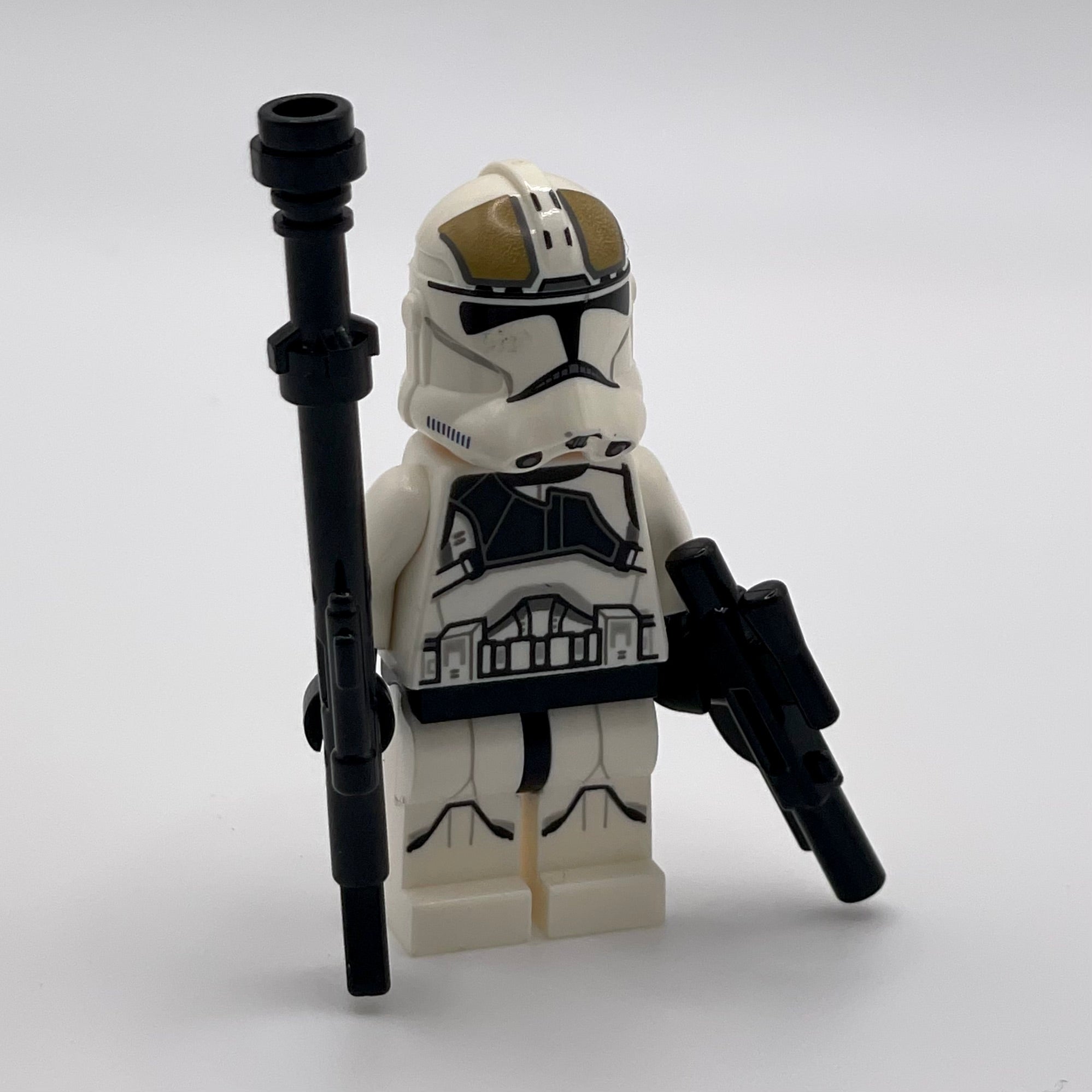 Clone Trooper Gunner (Phase 2) - Scowl