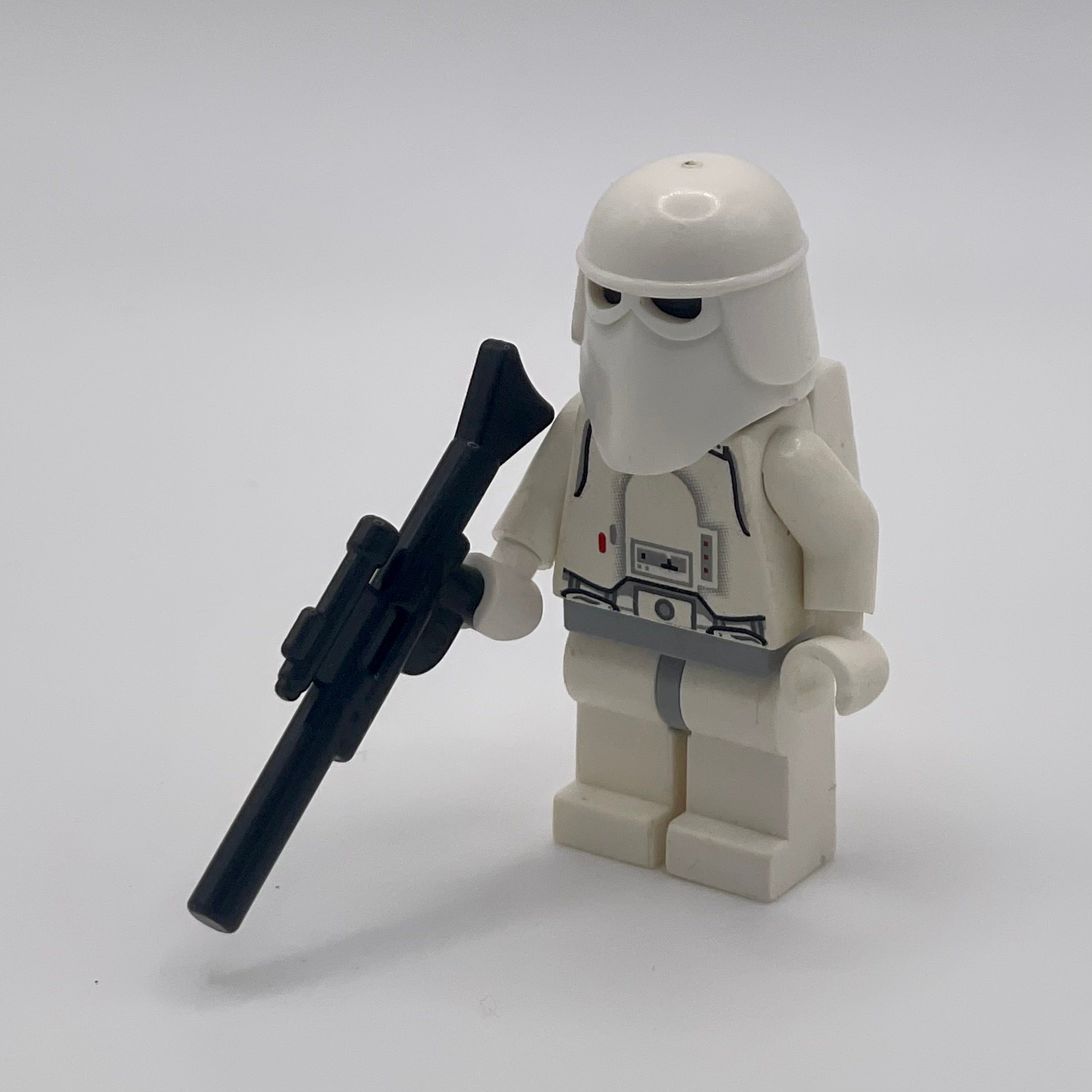 Snowtrooper, Light Gray Hips, White Hands