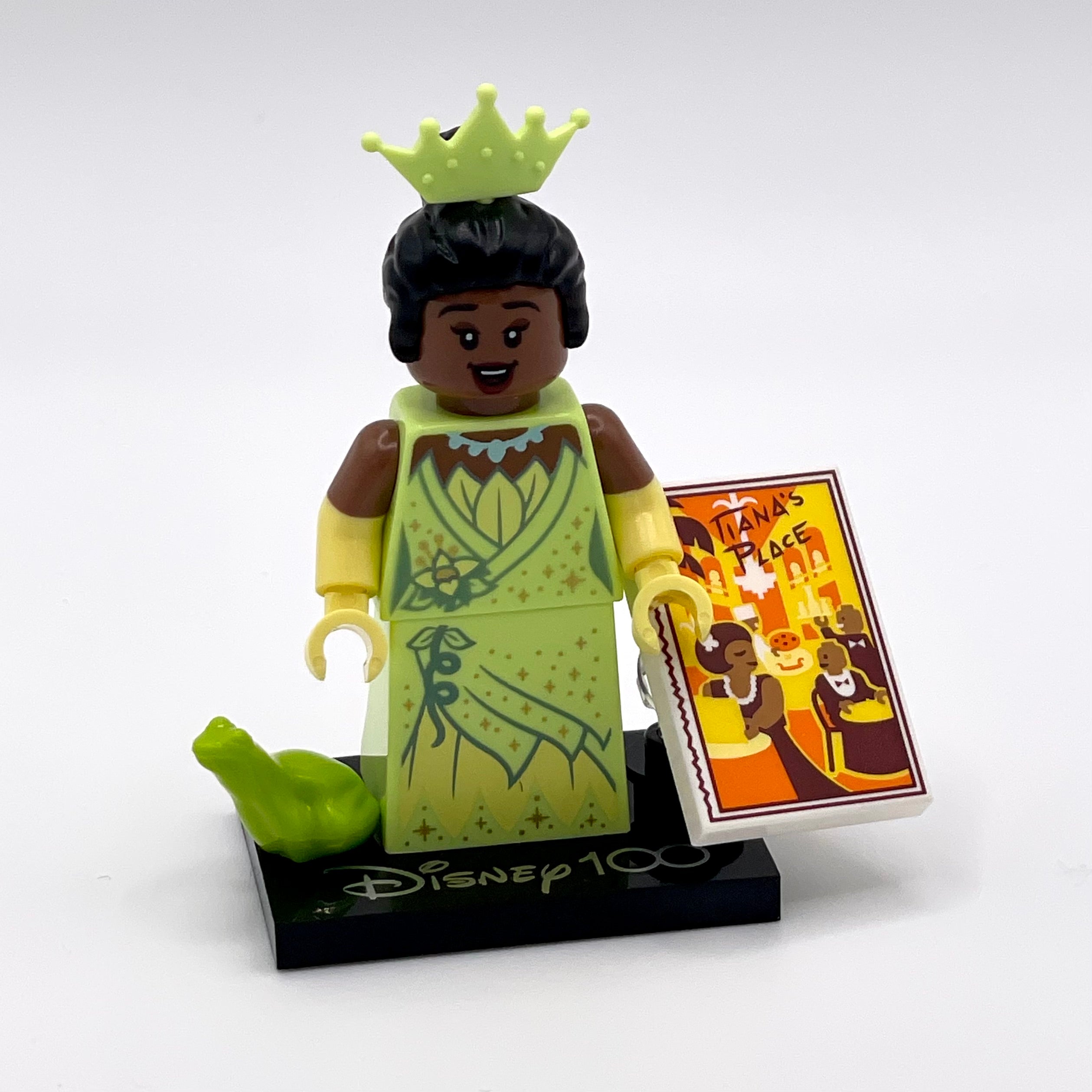 Tiana, Disney 100 (Complete Set with Stand and Accessories)