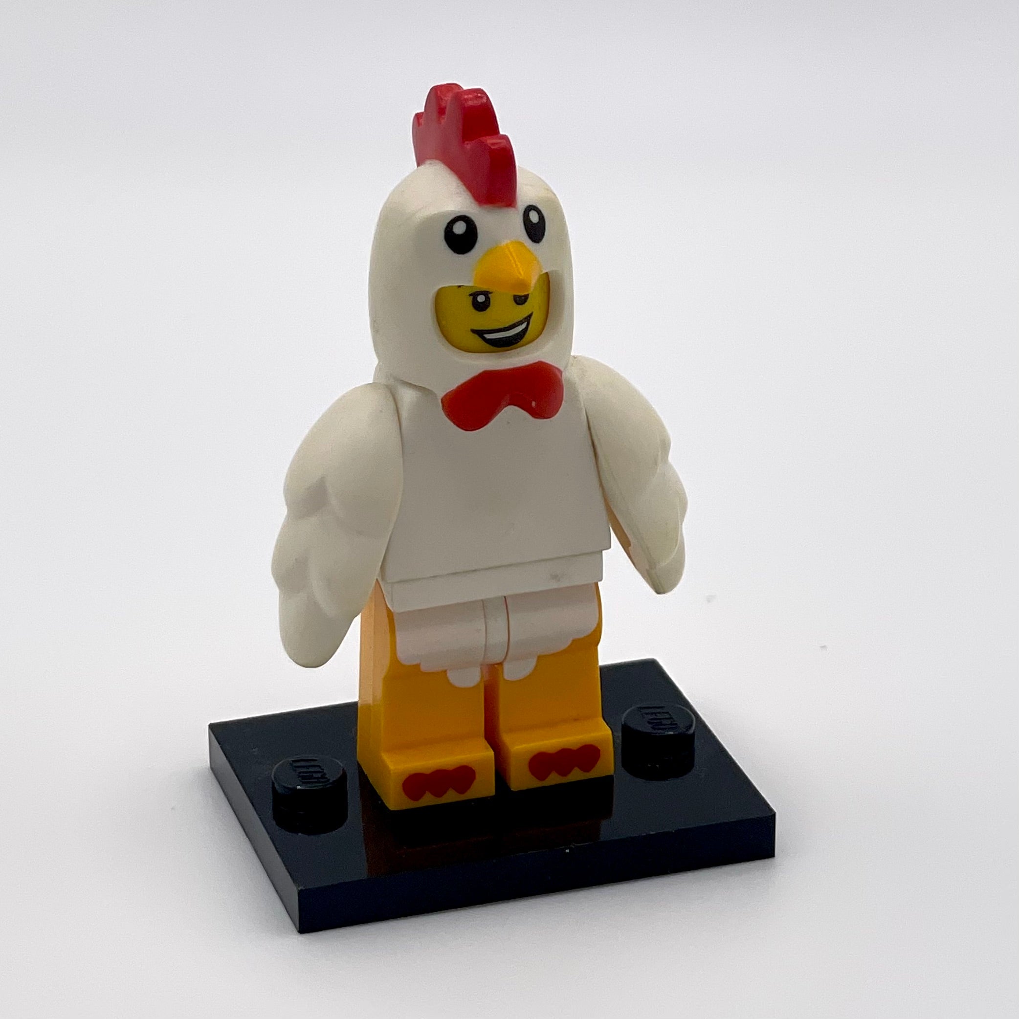 Chicken Suit Guy, Series 9 (Complete Set with Stand)