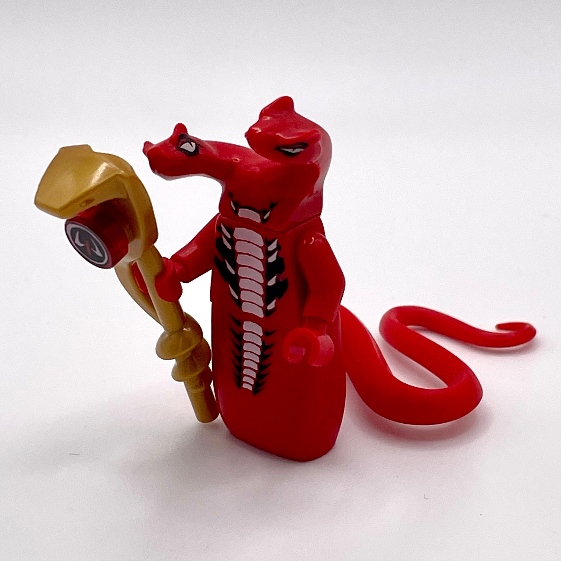 Fangtom General (With Staff)